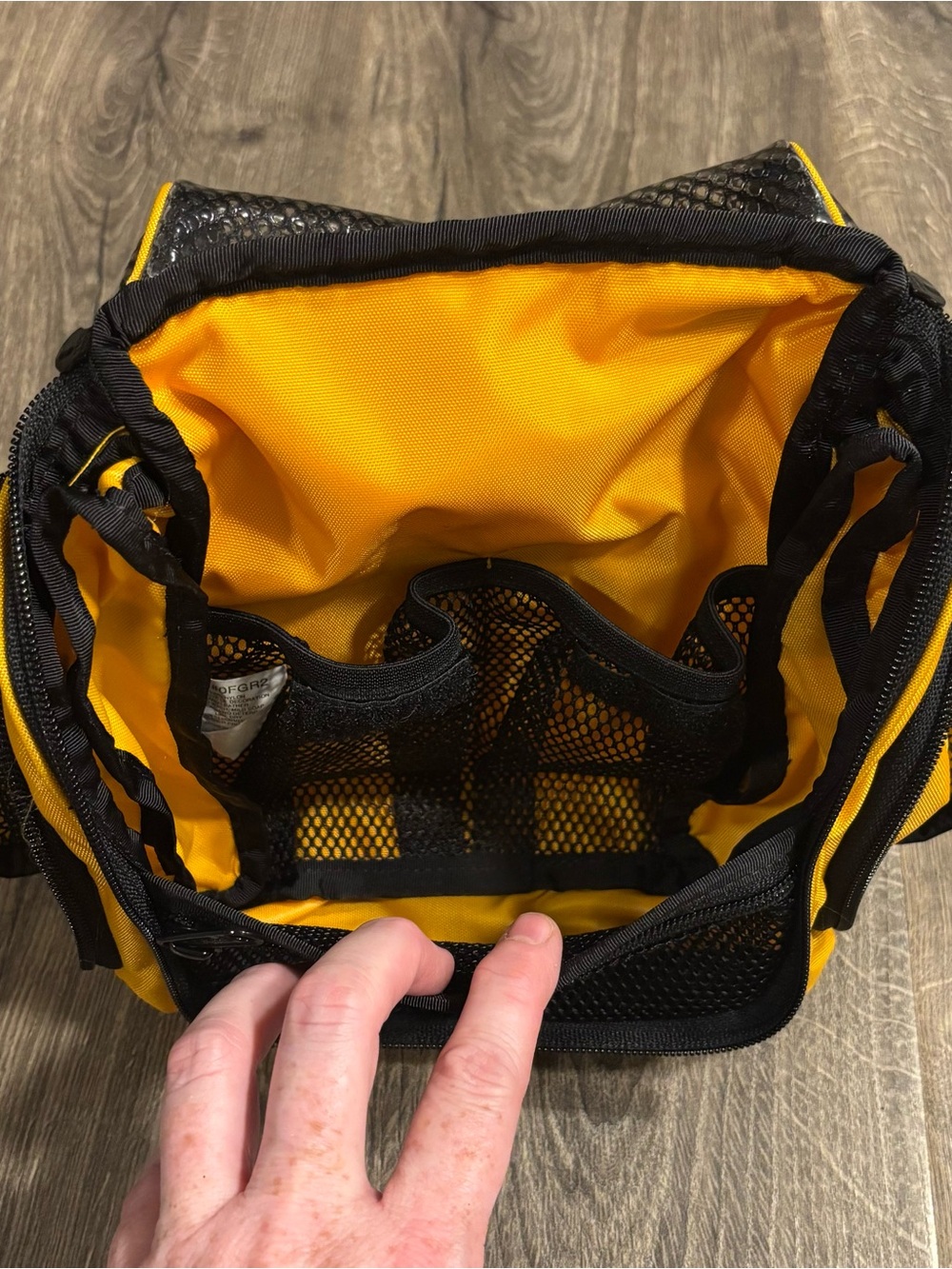 L.L. Bean Personal Organizer Bag Traveler Family Toiletry Bag Yellow Size Small - Picture 7 of 13